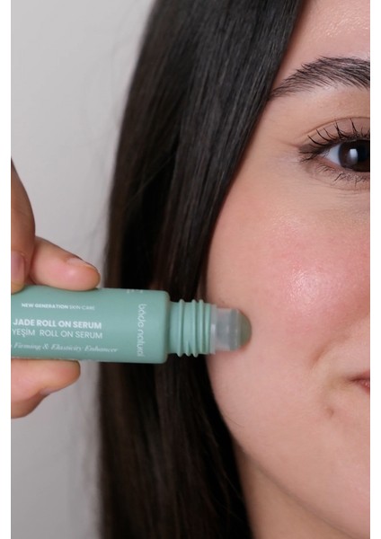 Yeşim Roll On Sıkılaştırıcı Yüz Masaj Serumu 10 ml