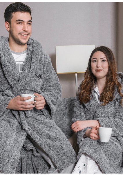 Uzun Kapüşonlu Welsoft Gri Peluş Sabahlık Aile Seti