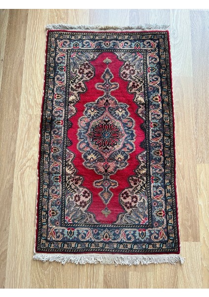 58 x 100 cm Küçük Vintage El Dokuması Halı, Canlı Renkli Antika Yün Halı, Ev Için Dekoratif ve Eşsiz Halı