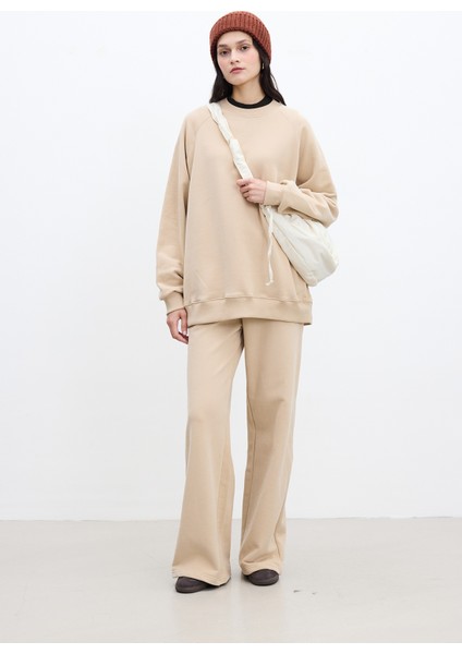 Oversıze Basıc Sweatshırt Camel modelleri