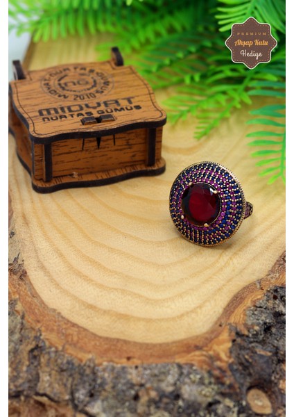 Yakut Taşlı Zirkon Süsleme Otantik Gümüş Kadın Yüzük 201023756 modelleri