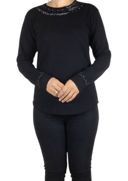 Kadın Yakası ve Kolları Taşlı Spor Bluz