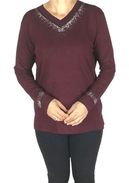 Kadın Nergis Taşlı V Yaka Mevsimlik Bluz