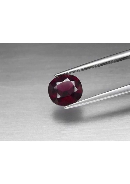 2.47 Ct 8.7x8 mm Oval Natural Pinkish Purple Rhodolite Garnet, Africa