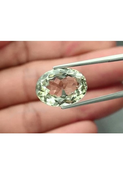 12.73 Ct 17x13 mm Vs Oval Natural Green Quartz, Brazil