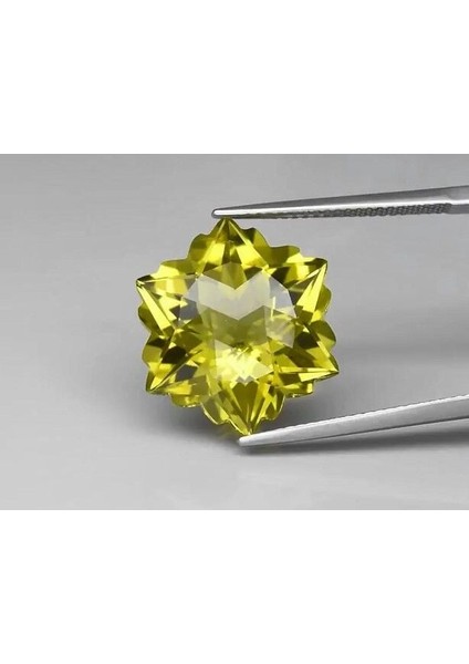 13.38 Ct 15.7x15.7 mm Vs Snowflake Natural Olive Green Quartz, Brazil