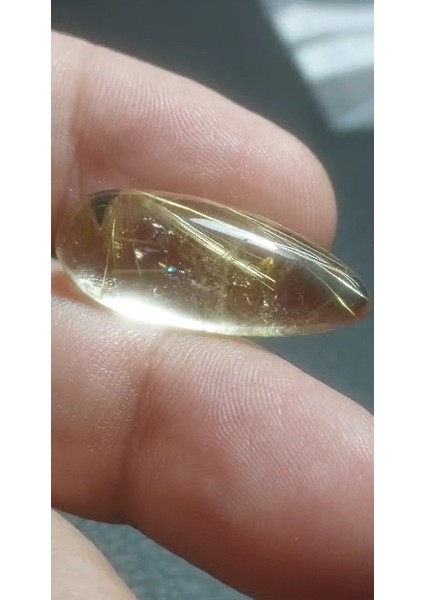 18.20 Ct 11.4x28 mm Natural Golden Rutilated Quartz