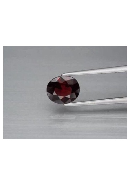 1.48 Ct 8x6.7 mm Vs Oval Brillant Natural Reddish Orange Garnet, Madagascar