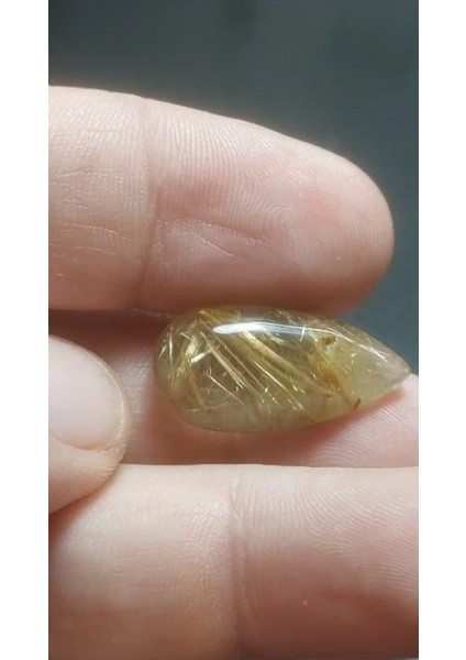 19.50 Ct 12.8x25.3 Natural Golden Rutilated Quartz