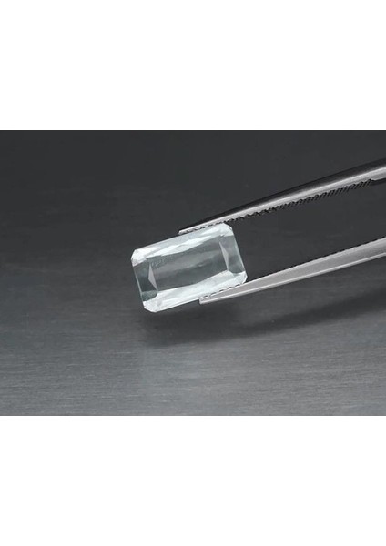 2.07 Ct 10.8x6.6 mm Scissor-Cut Natural Unheated Blue Aquamarine, Brazil