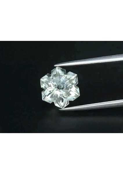2.31 Ct 8.3x8.3 mm Vvs Snowflake Natural Green Amethyst, Brazil