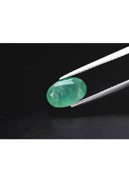 1.77 Ct 9.7x6.4 mm Oval Natural Green Emerald, Zambia