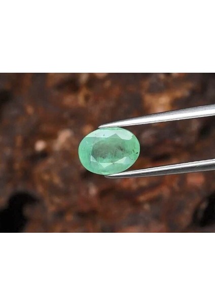 1.47 Ct 8.2x6.2 mm Oval Green Emerald, Ethiopia