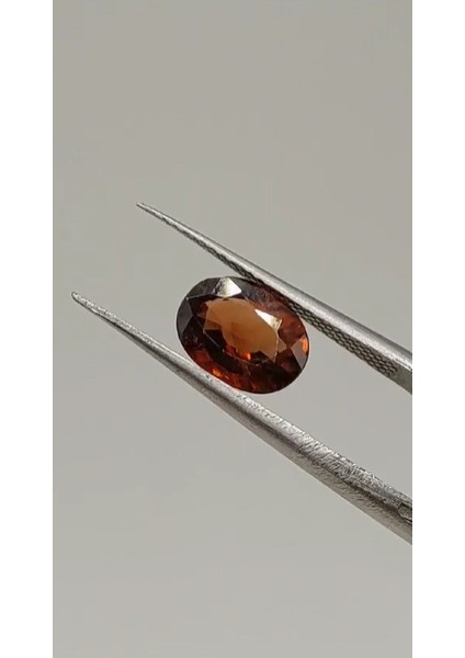 2.25 Ct 8.7x6.6 mm Oval Natural Zircon ( Color Enhanced)