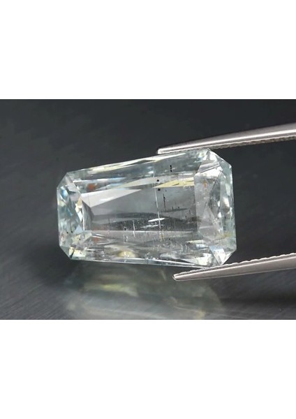 7.83 Ct 16x10.8 mm Fancy Natural Unheated Green-Blue Aquamarine, Mozambique