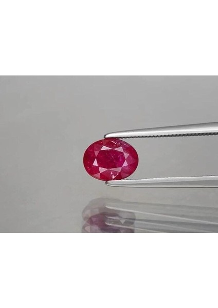 1.65 Ct 7.5x5.8 mm Oval Purplish Red Ruby Africa *heated