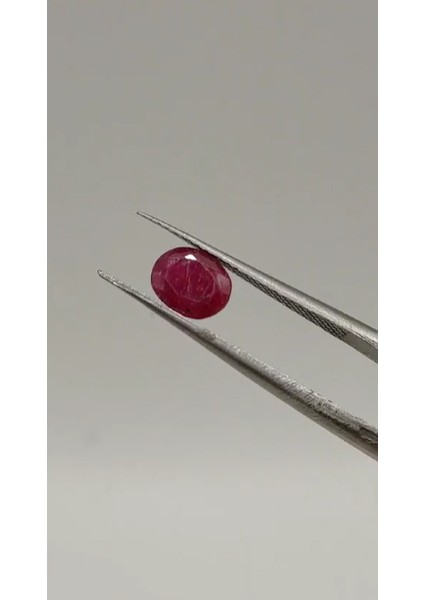 1.35 Ct 6.6x5.4mn Oval Natural Unheated Ruby