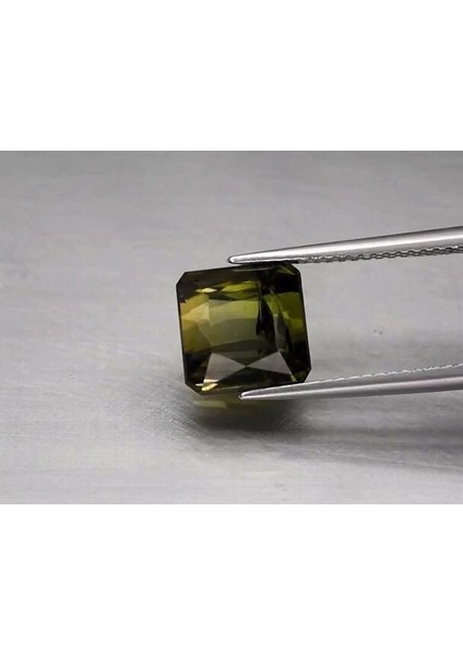4.95 ct 8.7x8.5 mm Scissor-Cut Natural Unheated Green Tourmaline, Mozambique