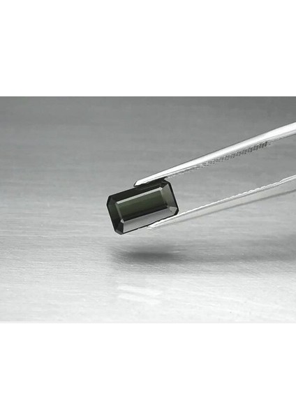 2.27 ct 9.3x5.7 mm Vs Octagon Natural Unheated Green Tourmaline, Nigeria