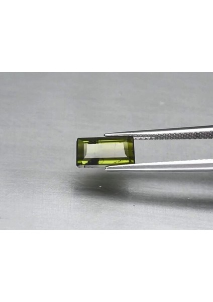 2.15 ct 9.4x5.6 mm Octagon Natural Unheated Green Tourmaline, Mozambique