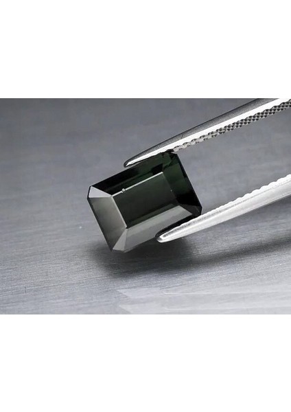 3.38 ct 9.3X7 mm Vvs Octagon Natural Unheated Green Tourmaline, Africa