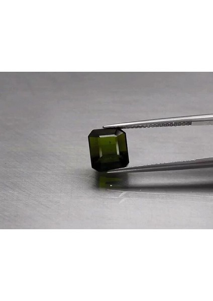 4.70 ct 9x7.7 mm Vs Octagon Natural Unheated Green Tourmaline, Nigeria