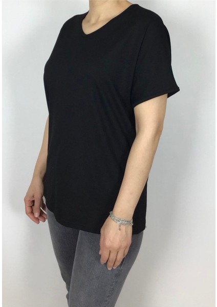 Kısa Kol V Yaka Likralı Düz Penye Bluz modelleri