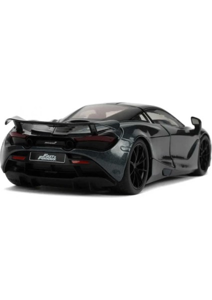 124 Fast & Furious Shaw's Mclaren 720S modelleri