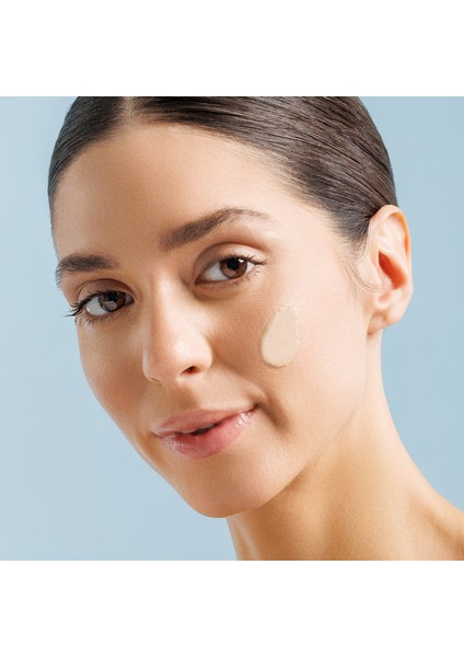Sun Care Lekeye Eğilimli Ciltler İçin Çok Yüksek Korumalı Renkli Güneş Kremi 50 Spf