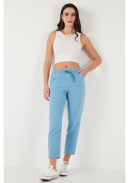 Pamuklu Normal Bel Regular Fit Düz Paça Pantolon Bayan PANTOLON 668YP42282S4