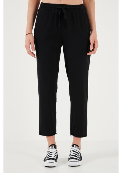 Pamuklu Normal Bel Regular Fit Düz Paça Pantolon Bayan PANTOLON 668YP42282S4