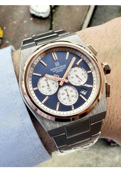 Spor ve Şık Erkek Kol Saati Yeni Model (Aktif Göstergeler)