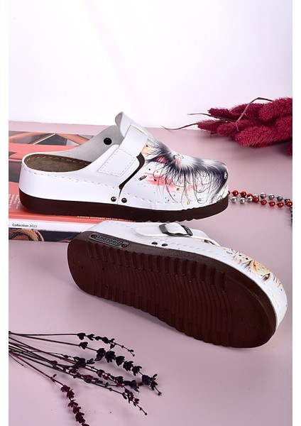 3036 Mutlu Kediler Desenli Anatomik Terlik fiyatları