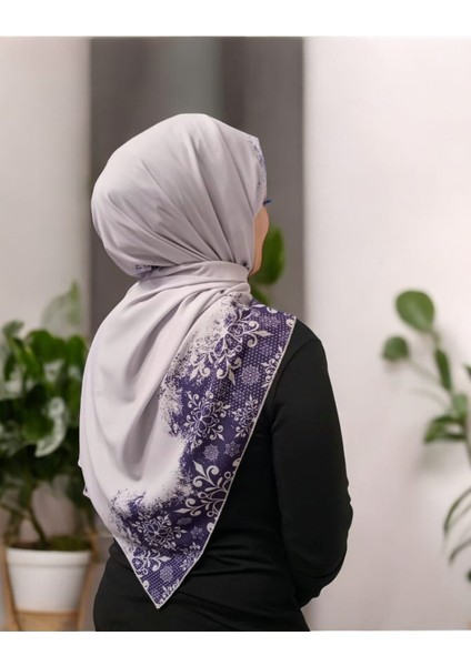 Kobe Krep Çiçek Desen Mor Şal