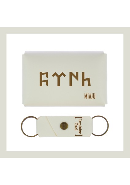 Beyaz Renk, Göktürk Alfabesi Ile Üzerinde Türk Yazılı, Isme Özel Cüzdan Set, Anahtarlıklı Set fiyatları