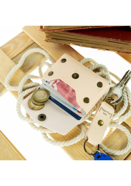 Pudra Renk, Türk Milletinin Geçmişini Hatırlatan Isme Özel Kişisel Cüzdan ve Anahtarlık Set, indirimleri