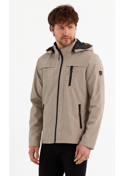 Yeni Sezon Erkek Krem Kapüşonlu İç Cepli Su Ve Rüzgar Geçirmez Mevsimlik&Yazlık Mont