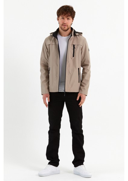Yeni Sezon Erkek Krem Kapüşonlu İç Cepli Su Ve Rüzgar Geçirmez Mevsimlik&Yazlık Mont modelleri