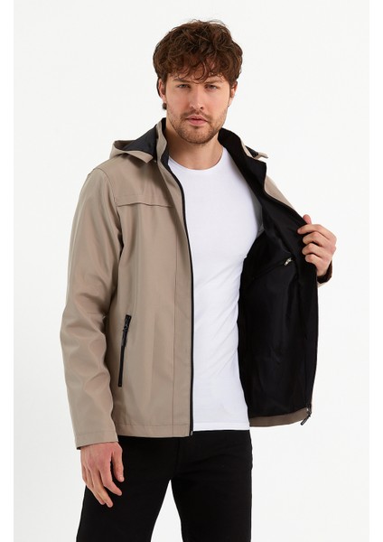 Yeni Sezon Erkek Krem Kapüşonlu İç Cepli Su Ve Rüzgar Geçirmez Mevsimlik&Yazlık Mont fırsatları