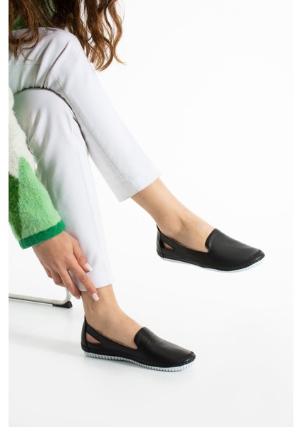 Doku Kadın Deri Siyah Günlük Ayakkabı