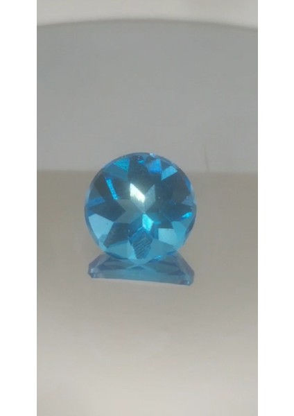 4.41 ct 10 mm Round Natural Swiss Blue Topaz