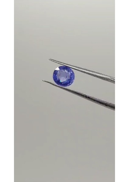 1.05 ct 6.20X5.76 mm Oval Natural Violet Blue Tanzanite. Tanzania