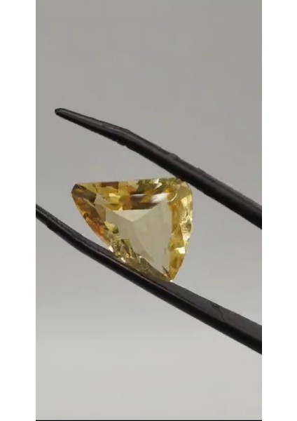 7.10 ct 16.2X12.9 mm Fancy Natural Citrine