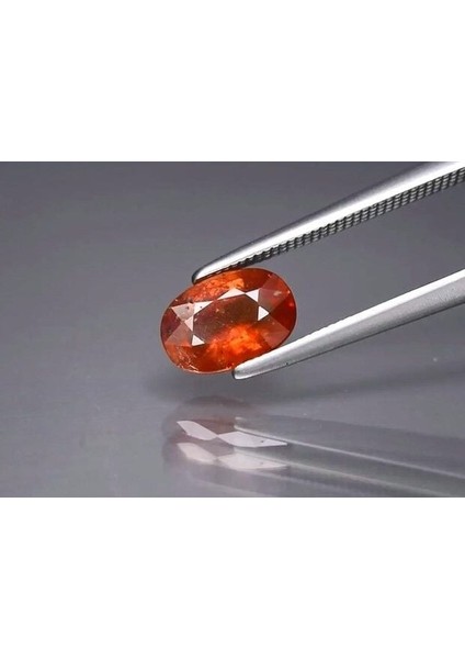 1.28 ct 7.7x5.5 mm Oval Orange Sapphire, Madagascar