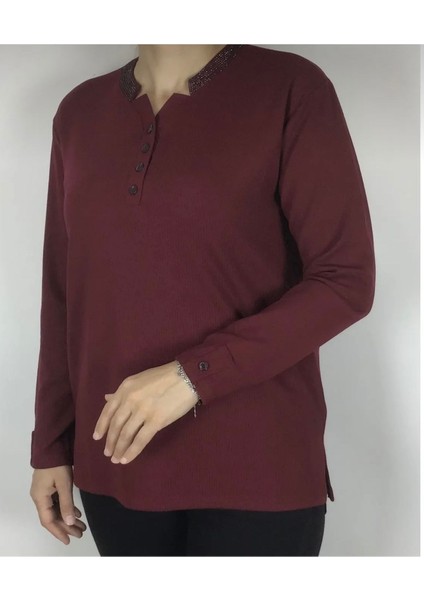 Yakası Taşlı ve Düğmeli Spor Anne Bluz fiyatları