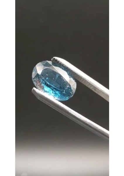 7.92 ct 14.1X10.1 mm Oval Natural Kyanite Nepal