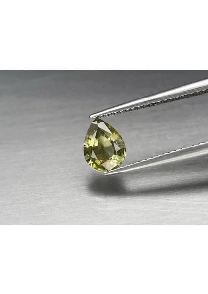 1.28 ct 7.8X6 mm Pear Green Sapphire Unheated Tanzania