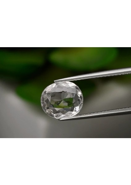 1.91 ct 9.8x8.7 mm Oval Natural Unheated Very Light Pink Morganite, Madagascar