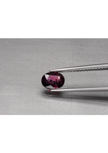 0.98 ct 6.3X5 mm Oval Pinkish Purple Sapphire Unheated Songea, Tanzania