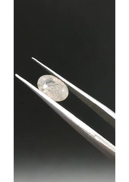 1.35 ct 8.1x5.9 mm Oval Natural Diaspor ( Sultanite)